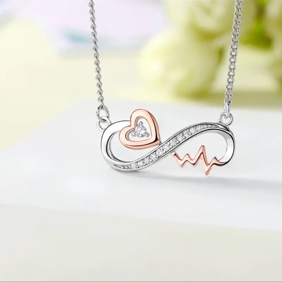 Gift for Stepmother necklaces box set with saying. NEW infinity heart necklace - Picture 2 of 4